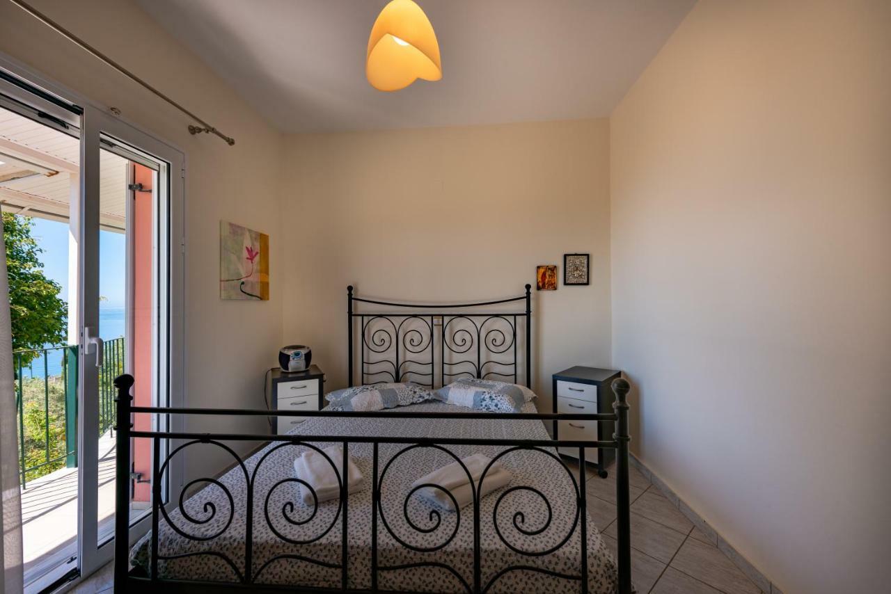 Ioannis House Sea View-Perfect Family Holidays Λουρδάτα Εξωτερικό φωτογραφία